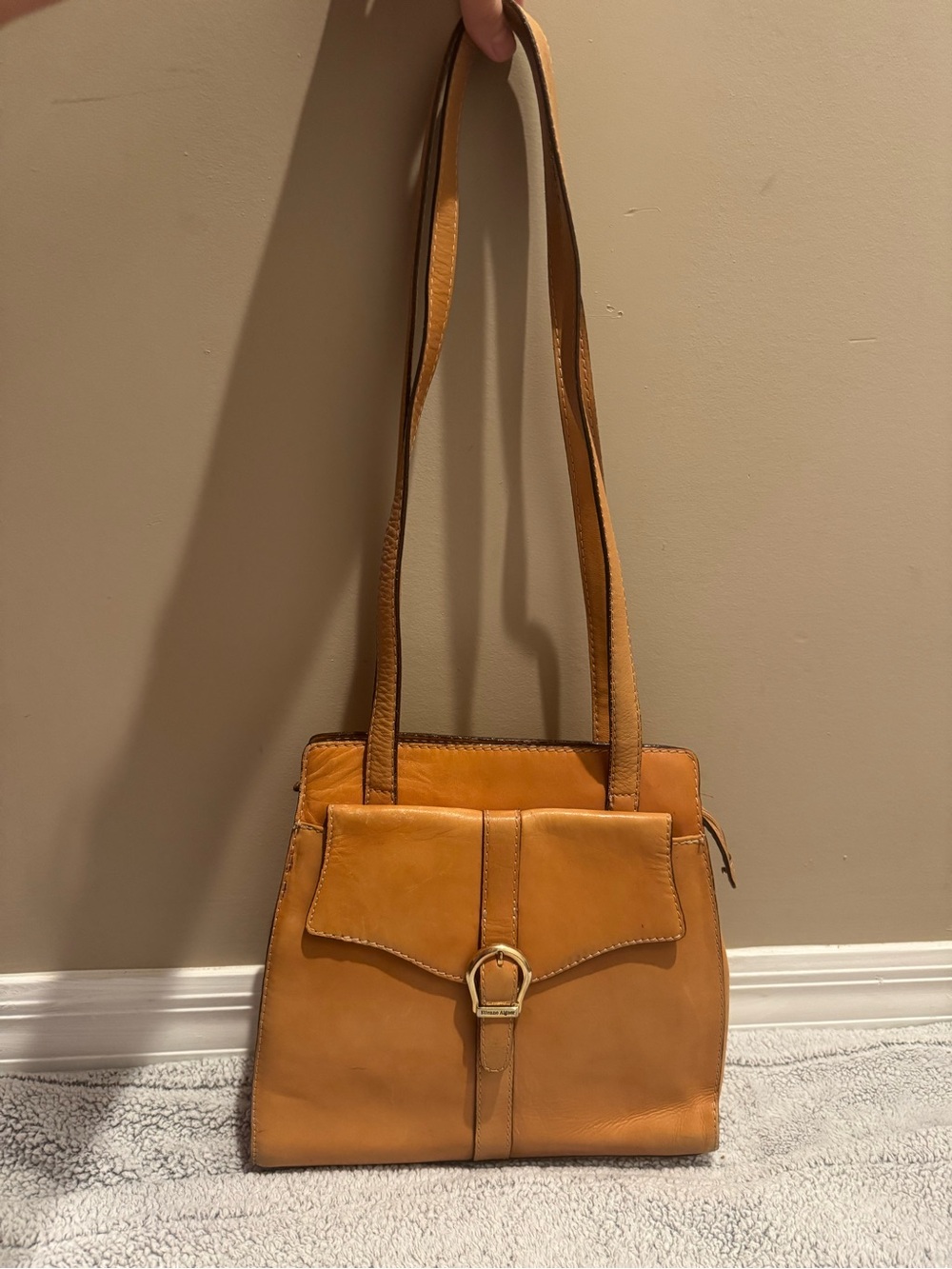 Vintage Julienne Aigner Genuine Leather Tan Shoulder Bag Purse